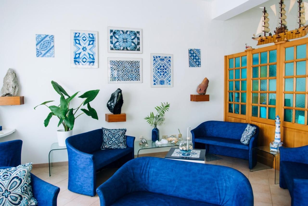 Mistral Residence Canneto  Bagian luar foto